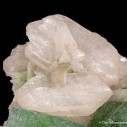 Apophyllite-(Kf), Stilbite