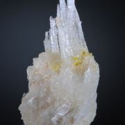 Sklodowskite on Selenite
