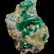 Dioptase, quartz