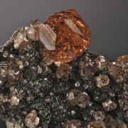 Grossular - gem clear, with Clinoclore