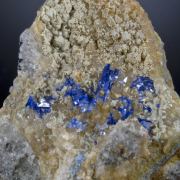 Linarite with Anglesite, Brochantite, Gearksutite etc.