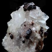 Uvite, Magnesite.