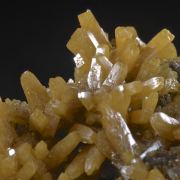 Wulfenite with Mimetite