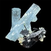 Beryl var. aquamarine, tourmaline