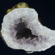 Quartz (var. Amethyst) geode