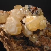 Mimetite -classic, modified hexagons