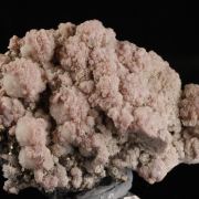 Rhodochrosite with Pyrite, Quartz, Sphlerite and Galena.