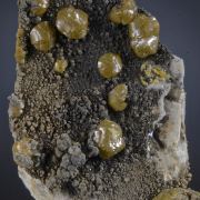 Mimetite var. Campylite