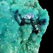 Veszelyite, hemimorphite, aurichalcite