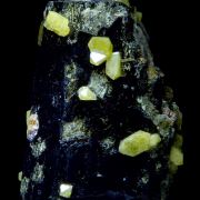 Zircon, aegirine