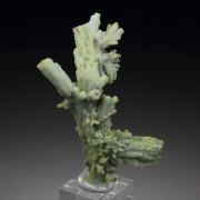 PLUMBOGUMMITE perimorph after PYROMORPHITE