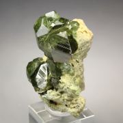gem GARNET var. ANDRADITE var. DEMANTOID