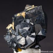 Ilvaite
