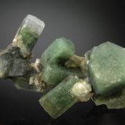 Apophyllite -partly included by Celedonite