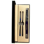 Raw Sapphire mineral pen Madagascar.