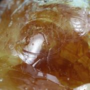 Opale / (variété - « Opal-AN ») / (variété - « Opale Hyalite ») / (« Opale vaisseau sanguin ») / Localité - San Luis Potosi, Mexique