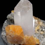 Scheelite with Quartz