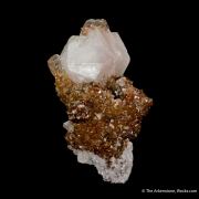 Tarnowitzite on Smithsonite, with Cerussite