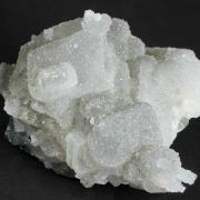 Quartz on Barite