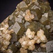 Quartz on Andradite