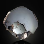 Hematite with Magnesite and Rutile