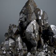 Descloizite - well-crystallized, unusual locale