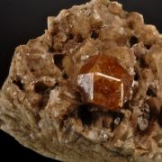 Grossular on Diopside and Calcite