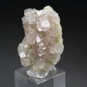 gem PINK GARNET var. GROSSULAR