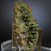 Pyromorphite  (well-crystallized, older specimen) 