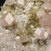 gemmy PINK GARNET var. GROSSULAR, DIOPSIDE
