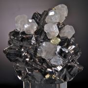 Calcite on Sphalerite w. minor Chalcopyrite