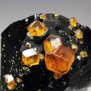 gem GARNET var. SPESSARTINE, QUARTZ var. SMOKY