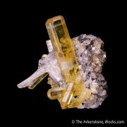 Mimetite with Cerussite