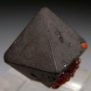 Sphalerite on Alabandite