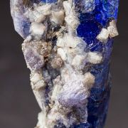 Laumontite on Tanzanite