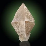 Powellite  on Scolecite