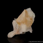 Powellite on Stilbite