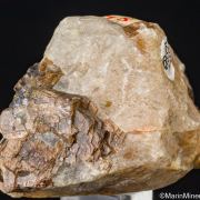 Cryolite, Siderite