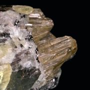 Tanzanite with Diopside