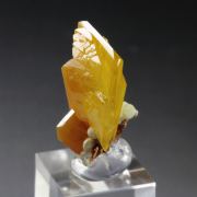 WULFENITE