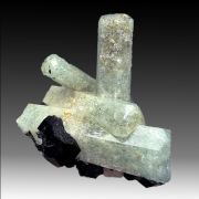 Beryl var. goshenite