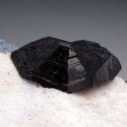 Neptunite (twin)