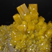 Pyromorphite -well crystallized yellow 