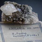 Adularia - vintage specimen, gemmy crystal (twinned)