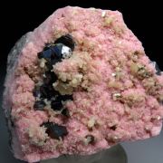 Rhodochrosite with Stilbite, Sphalerite, Chalcopyrite