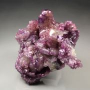 VESUVIANITE var. MANGANOAN