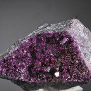 Kammererite with Zaratite