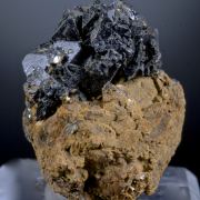 Spinel on Chondrodite  - USA classic