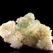 Fluorite. 723.5 ct.