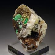 ANNABERGITE, CALCITE